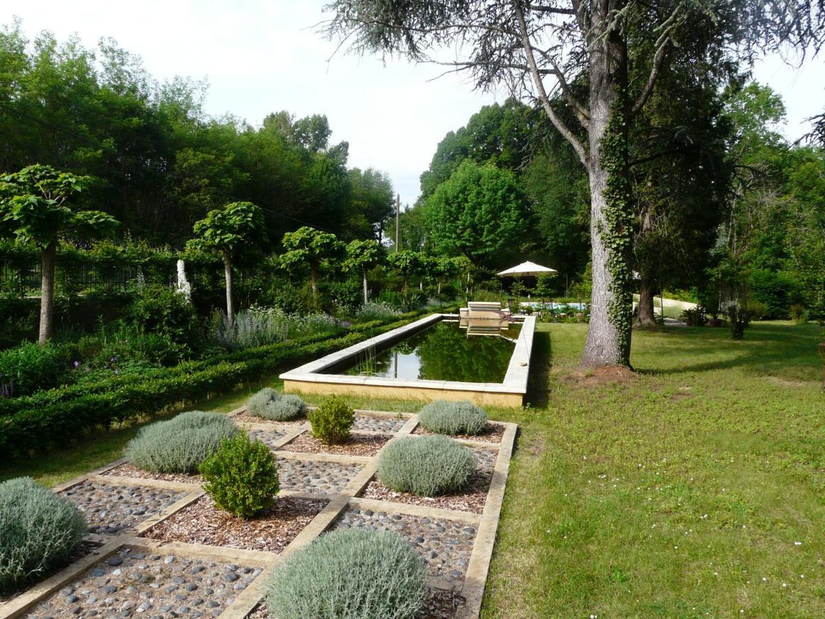 Le Manoir Des Tuileries Bed and Breakfast Rouffilhac Exteriör bild